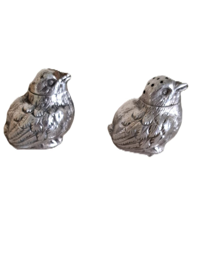 pair of Sampson Mordan silver salt and pepper modelled as chicks RD461360