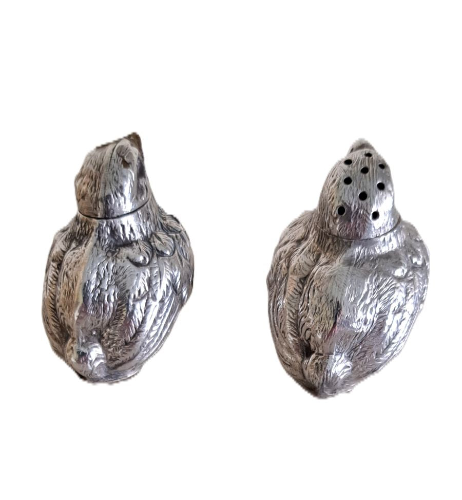pair of Sampson Mordan silver salt and pepper modelled as chicks RD461360
