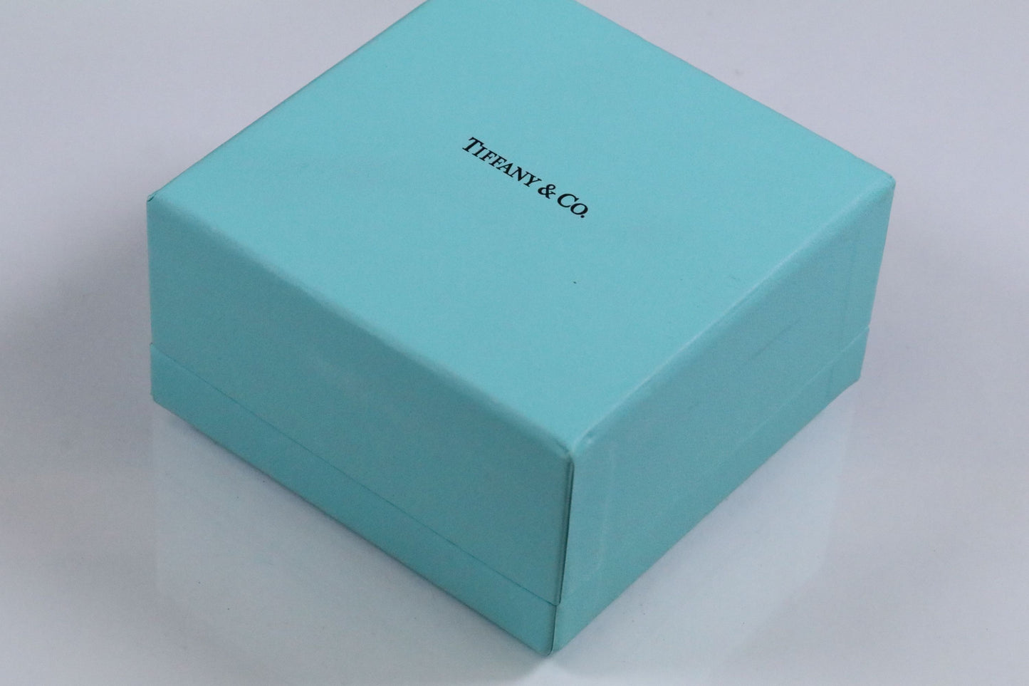 Tiffany & Co silver notes cuff bangle/bracelet 727 5th avenue New York
