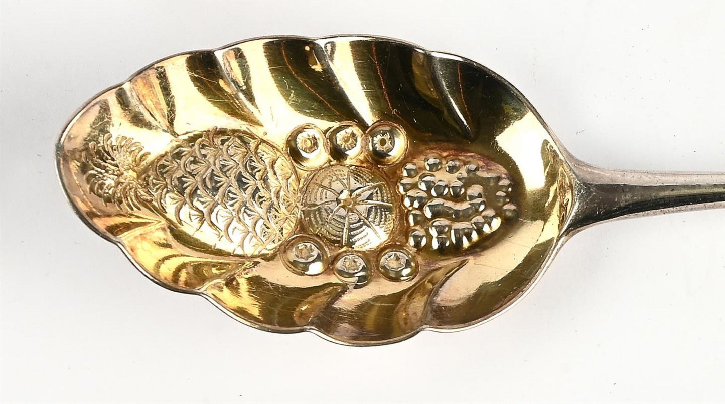 pair of George III berry  spoons peter & Anne Bateman