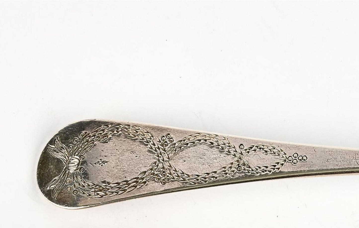 pair of George III berry  spoons peter & Anne Bateman